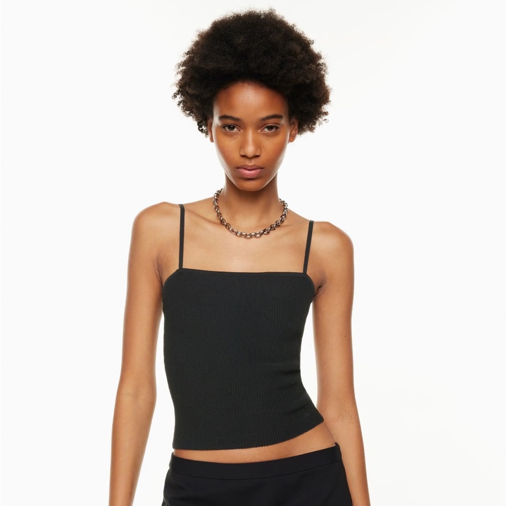 Aritzia Sculpt Cami Tank in Black